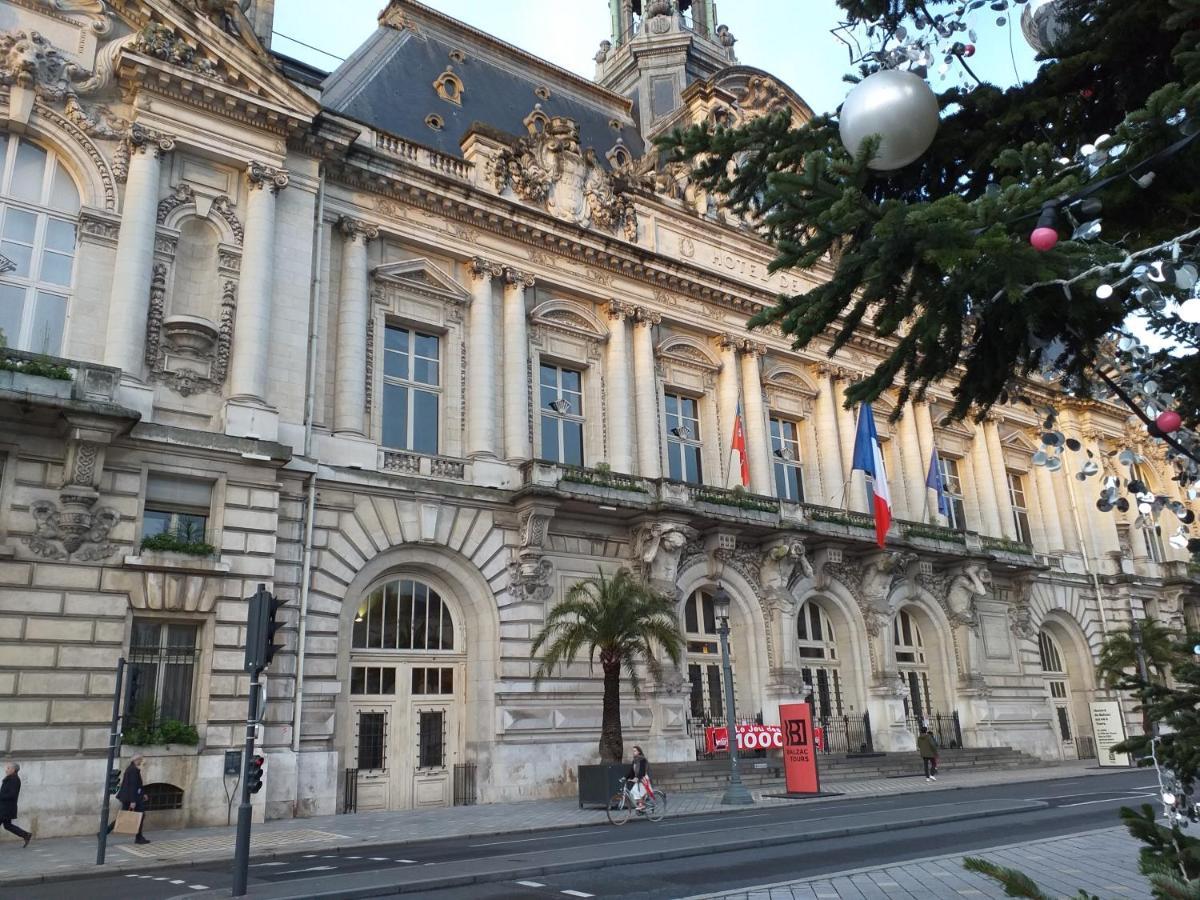 Appartement Au Calme, Avec Parc Prive, 50M Du Tram Tours Dış mekan fotoğraf